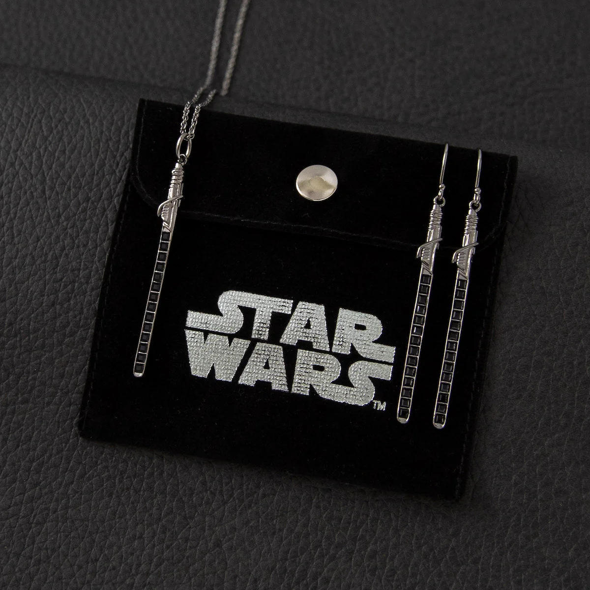 Star Wars x RockLove Darksaber Crystal Lightsaber Earrings - Image 5