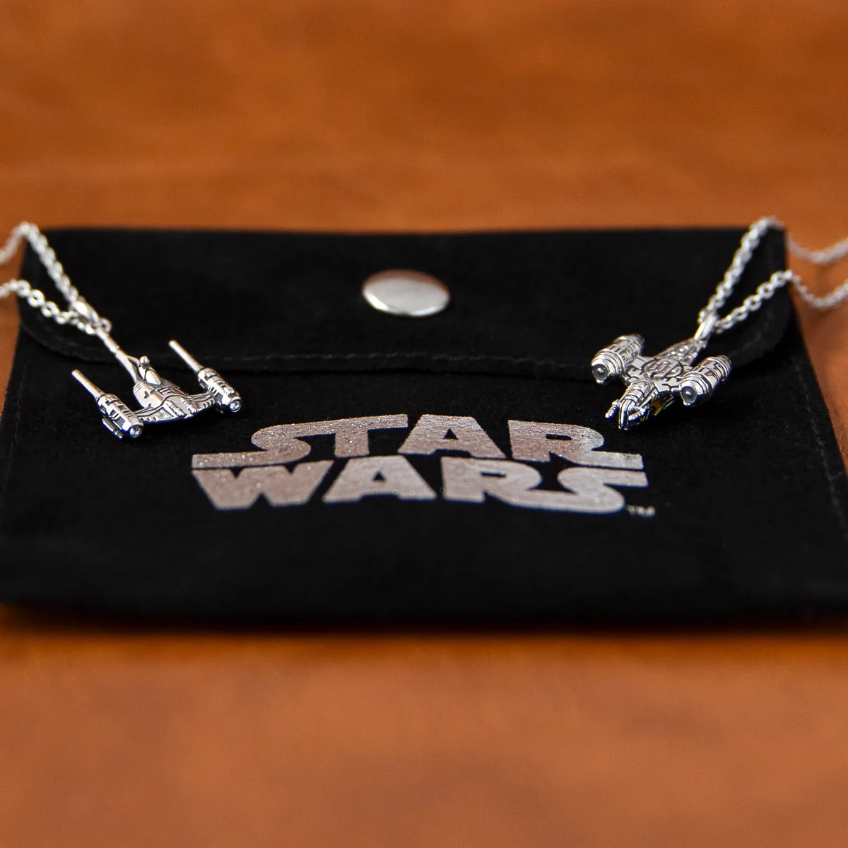 Star Wars x RockLove Naboo N-1 Starfighter Necklace - Image 8